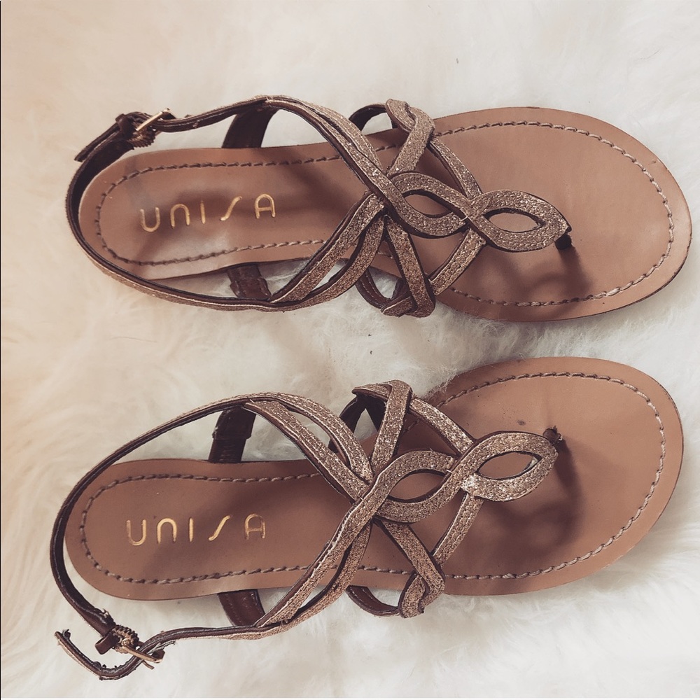 Sandals - Picture 2 of 3